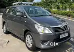 Toyota Innova 2.5 G (Diesel) 8 Seater BS IV, 2012, Diesel