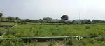 1000 gaj hai jhusi me resale plot hai acchi location chatnag par