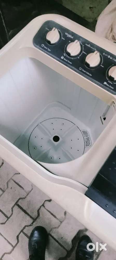 Semi automatic washing machine proper working condition