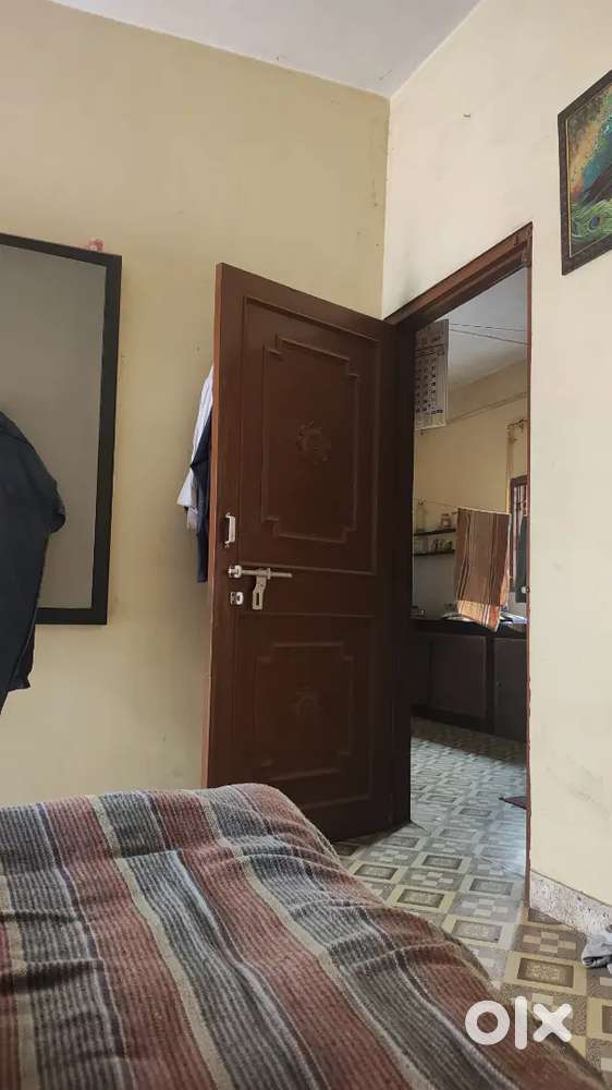 Rent pe room requirement Family  2 person
