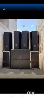 DJ char top of 2 besan ek mixture do amplifier ek crossover