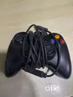 Xbox 360 vibrating wired controllers