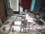 Halwai/resturant ka sabhi saman hai
