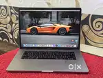 Apple Macbook Pro i7/16/512gb/5.5gb Graphics 15inch Retina Touchbar