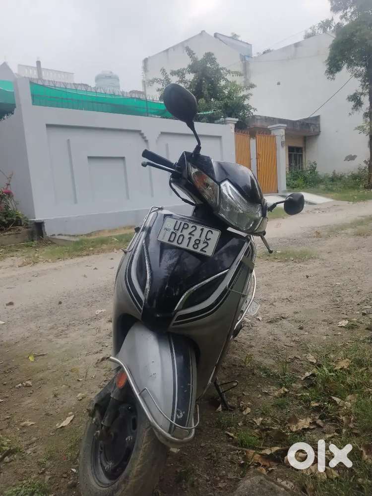 Activa 5g Scooty
