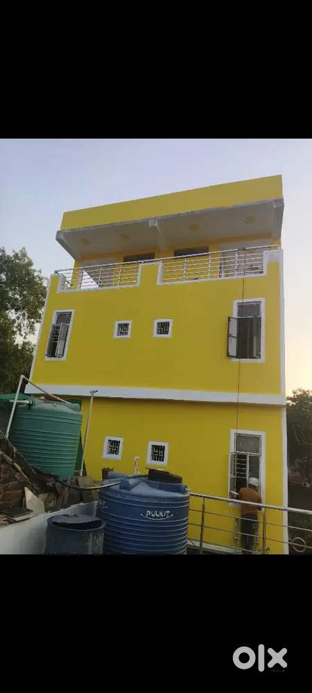 Separate portion 2 room kitchen bathroom