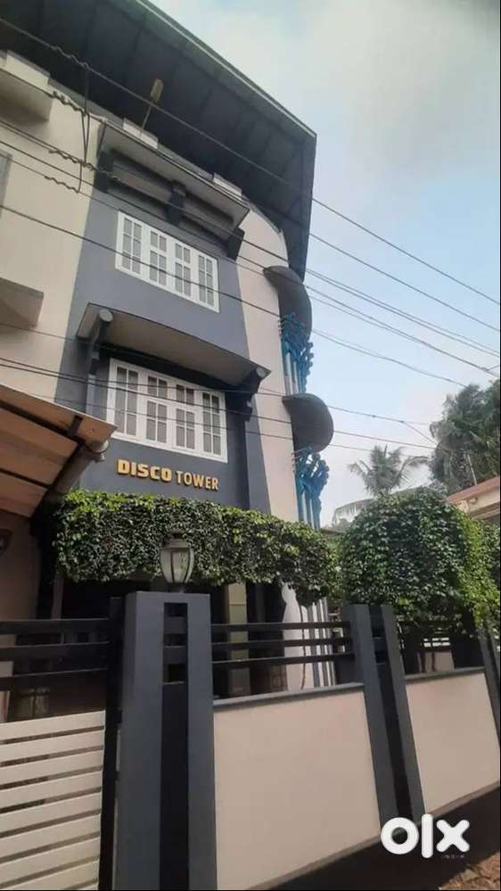 PINK LADIES HOSTEL FOR WORKING WOMEN & STUDENTS