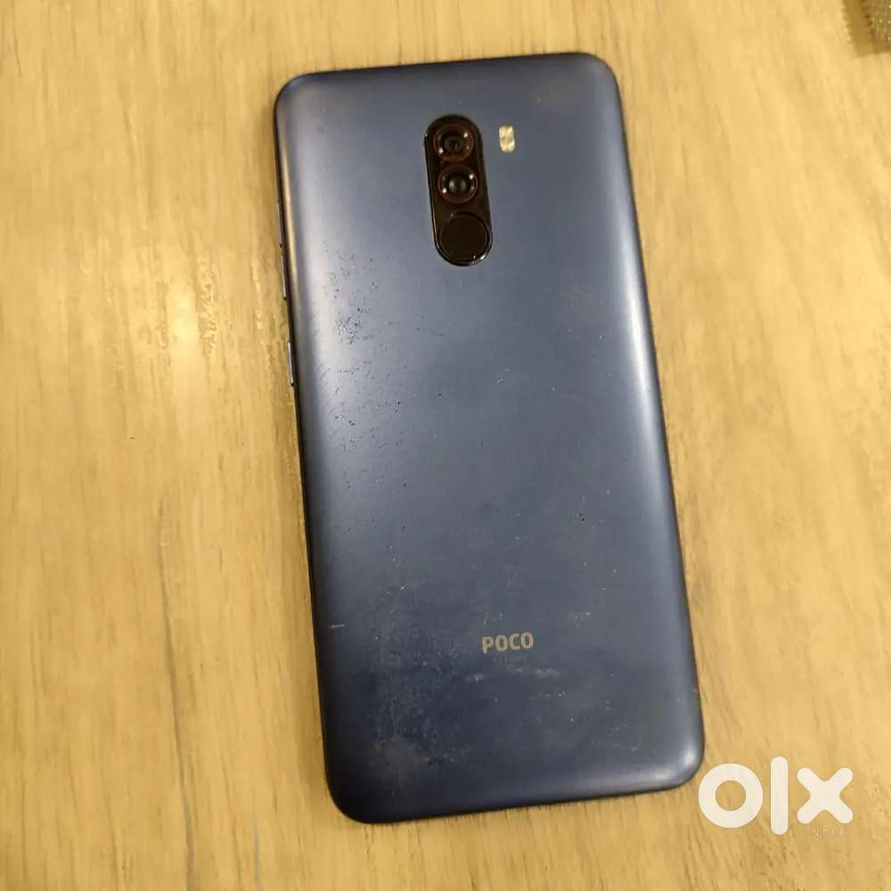 Poco F1 6GB / 128 GB evrything orginal excellent condition bill, charg