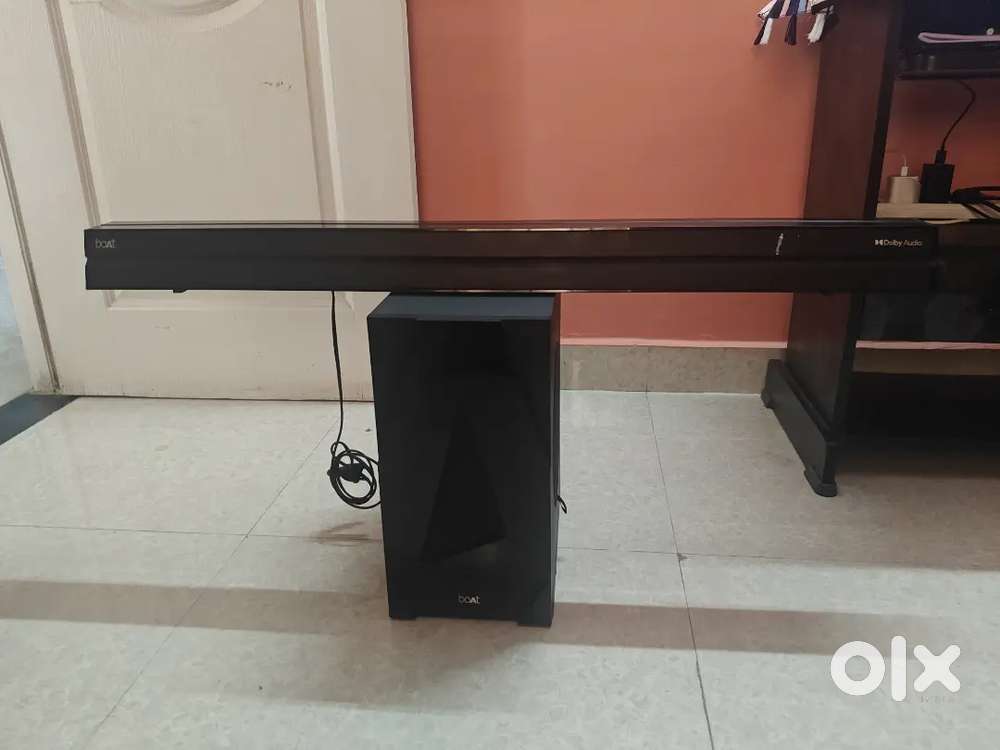 Boat Aavante Sound Bar with Subwoofer and remote