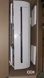 Hitachi  split 1.5 ton inverter 5 year old Ac
