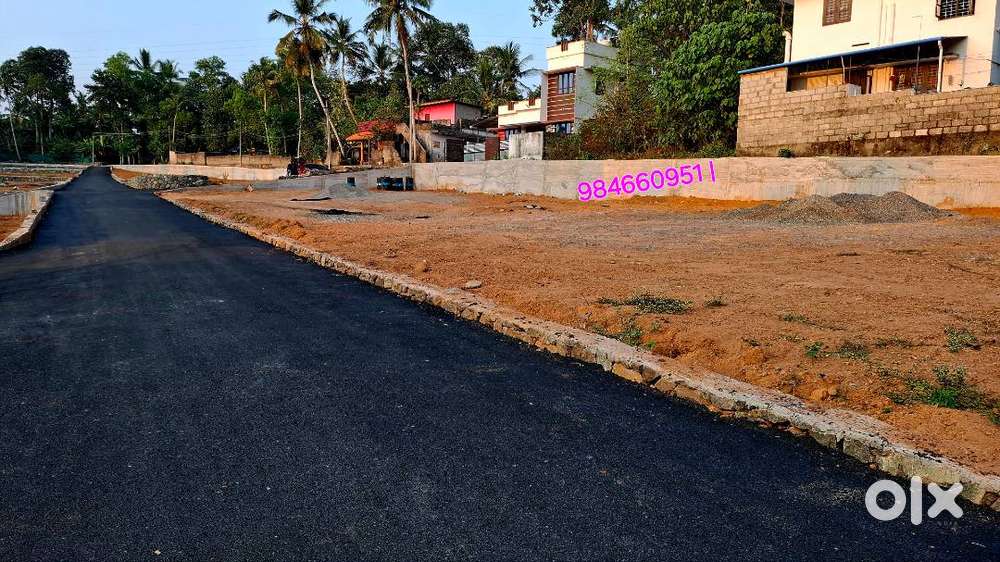 Neyyattinkara plots for sale 5,8.5,30cent