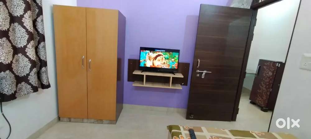 2 bhk fully independent and fully furnished