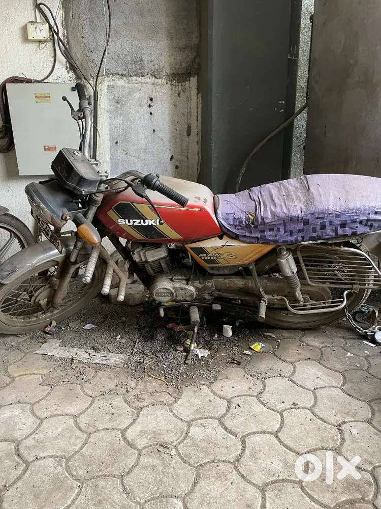 Suzuki max 100