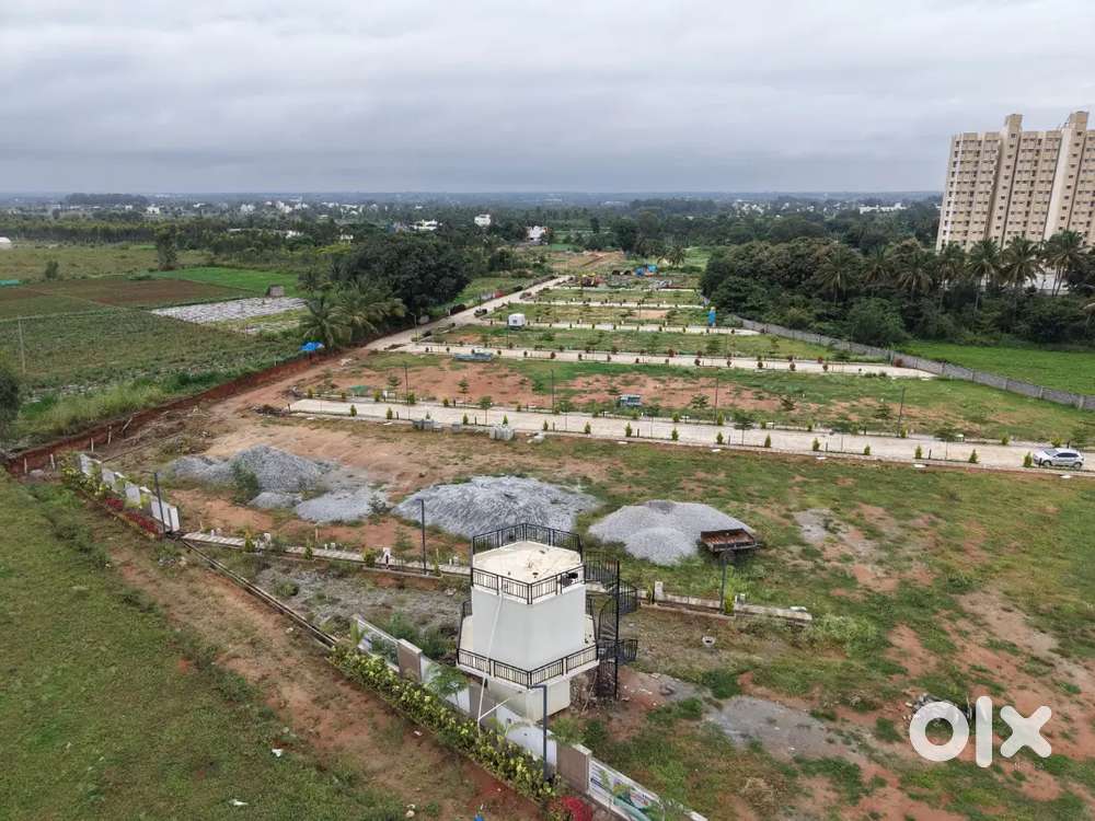 South-Facing 30x50 Site for Sale in VR Royal Homes – ₹6,700/sq.ft