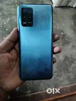 Realme 8     5G