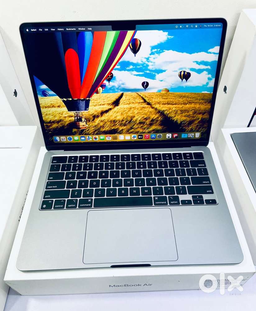 ( Mac huB ) - Apple MacBook Air 13 inch m3 chip - 8 GB Ram / 256GB SSD