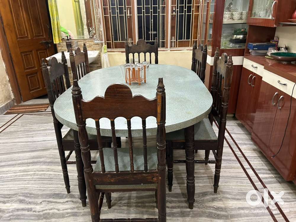 Six seater Dining Table with six chairs made from original Sishu wood