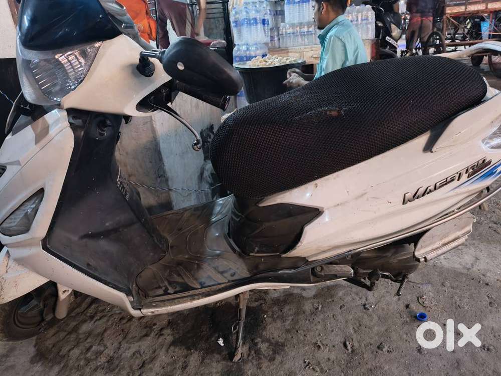 Scooter maestro Edge 110