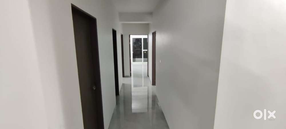 3 bhk semi-furnished at Kedia palm