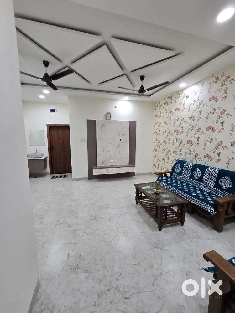 2 BHK unit in Pulak City available for rent