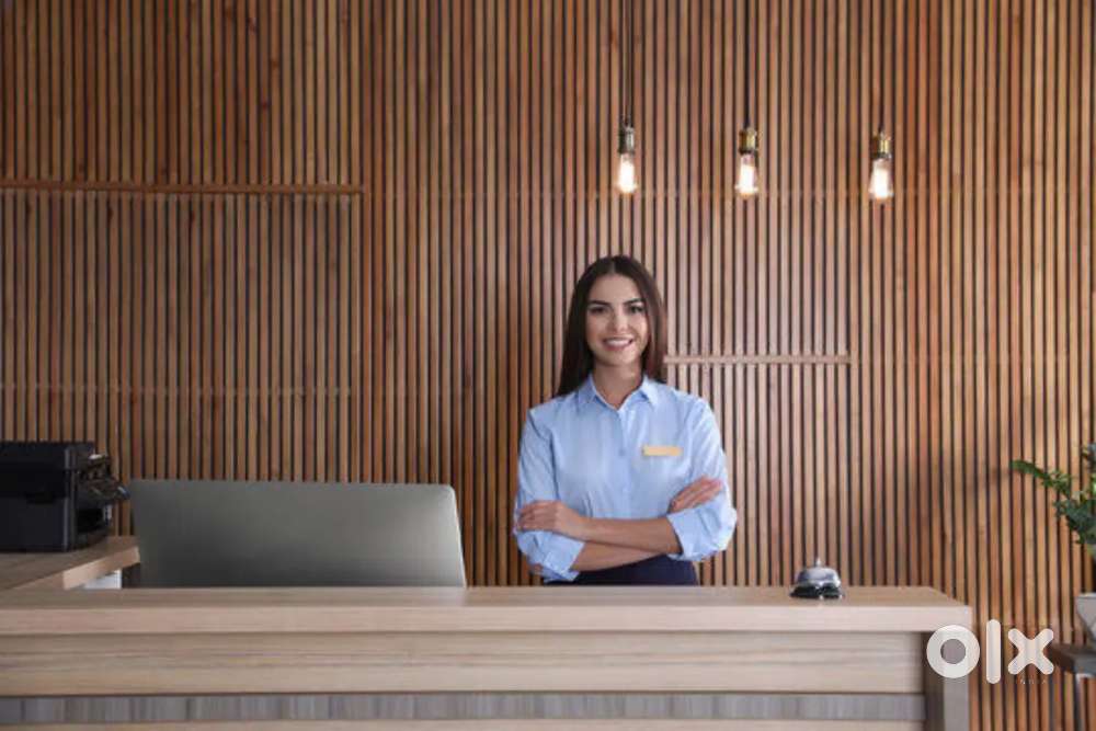 Reception staff required only female