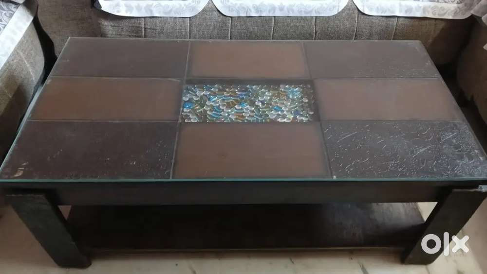 7 seater sofa with table
