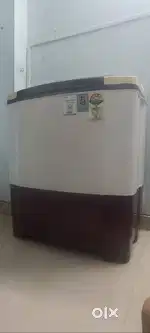 LG P7010RRAY/2020 semi-automatic washing machine. 7 Kg