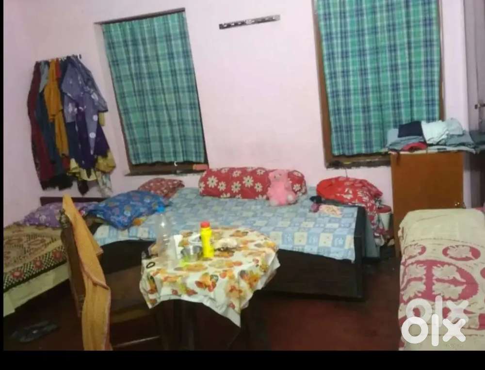 URGENT REQUIRED GIRLS P.G PROPER SOUTH KOLKATA, CHETLA ,SHARAING