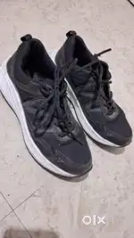 Asian sports shoes