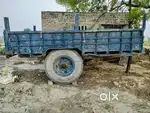 Tractor trali