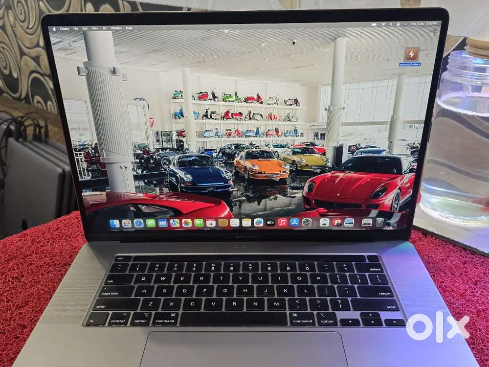 Apple Macbook Pro 2021 i7 16gb 512gb 5.5gb Graphics 16inch Retina