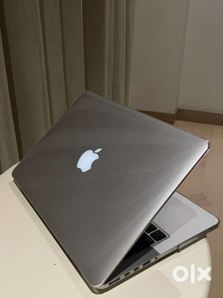 MacBook Pro in Mint Condition  Urgent Sale