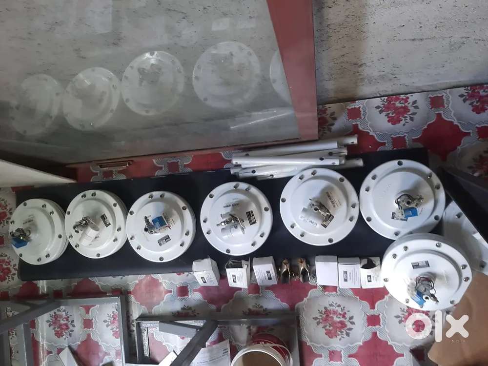 Crompton ceiling fans 8 no's available as new as it is