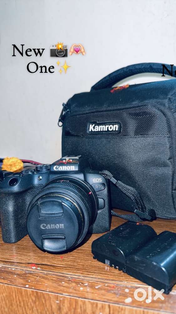 Canon R 10 With 18-45mm kit lens 2 battery