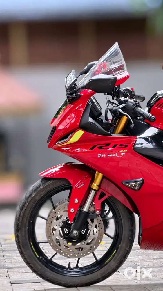 For sale Red R15 V4 2023 model