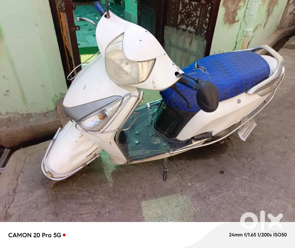 Well conditions one hand aviator