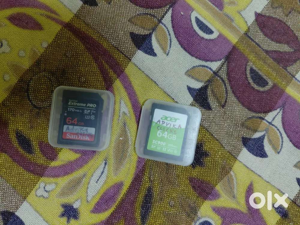 San disk and acer 64gb memory card
