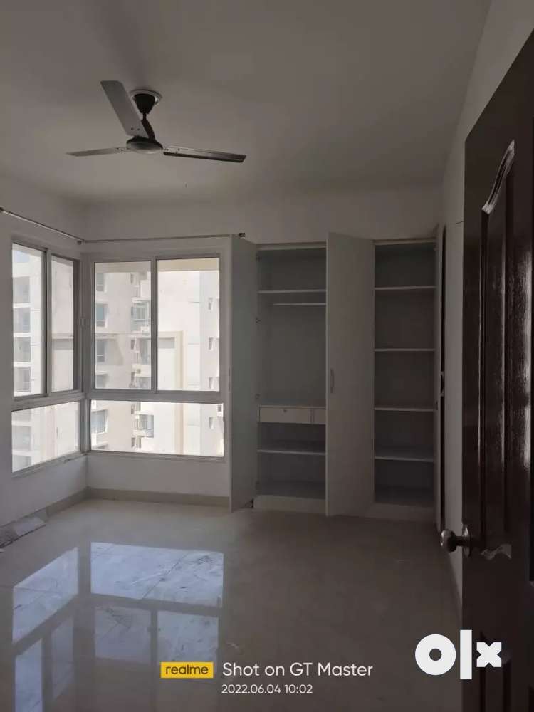 3 bhk flat rent in BBD green city faizabad road Lucknow
