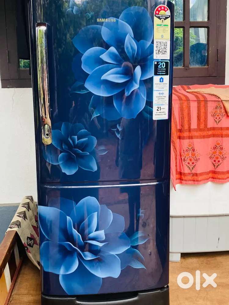 SAMSUNG 19O-LITER REFRIGERATOR.