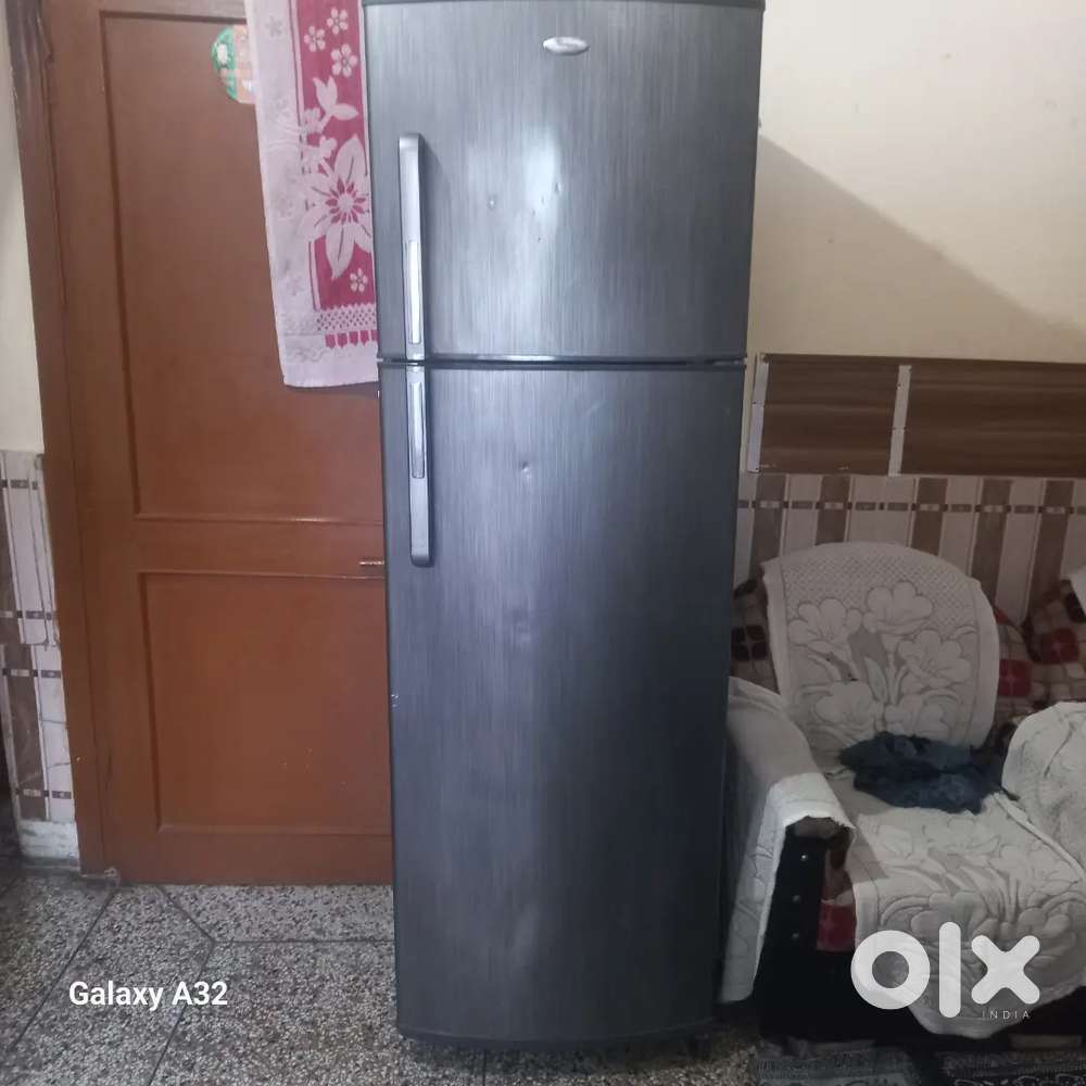 Whirlpool refrigerator 340 liter