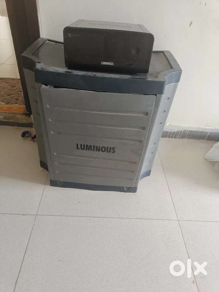 Luminous Inverter and Battery in good condition at affordable price