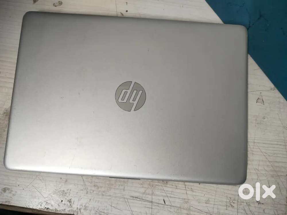Hp laptop 14inch core i3 10th generation 8gb ram 256gb ssd 1tb HDD
