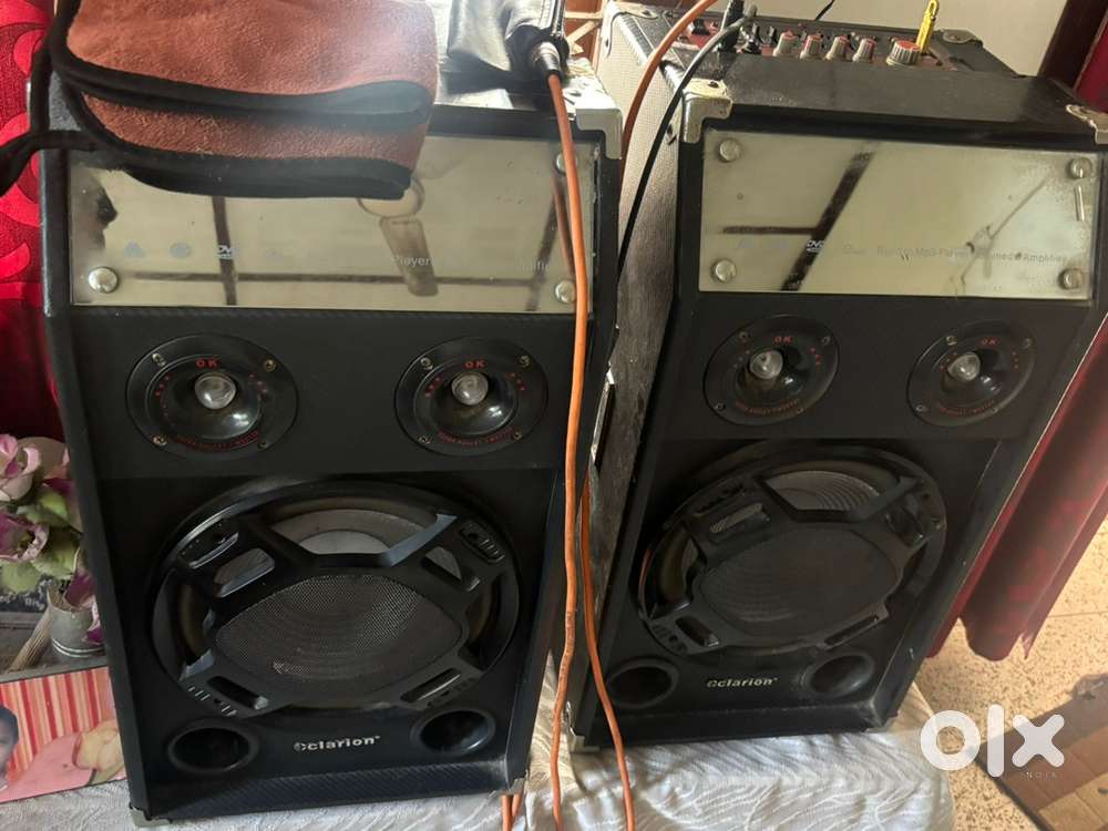 CLARION DJ BOX