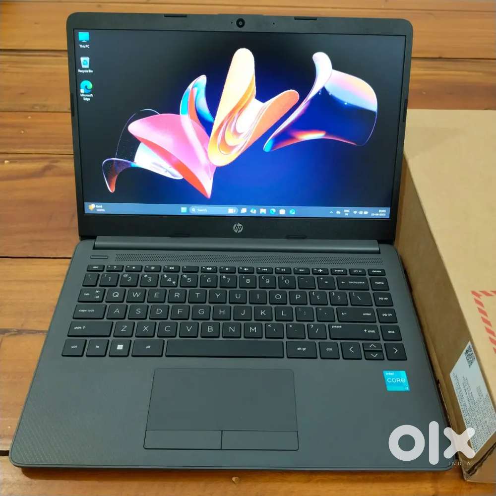 HP i3 11th gen Laptop, 1 year warranty, 8 gb ram, 512 gb SSD, 14 Slim