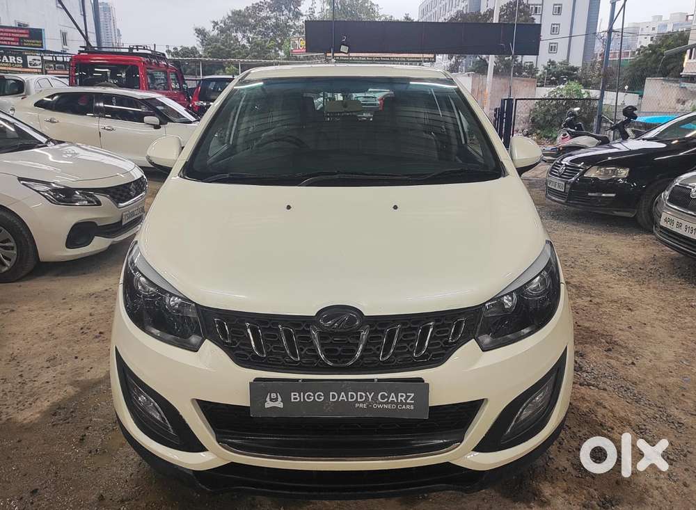 Mahindra Marazzo M8 8Str, 2019, Diesel