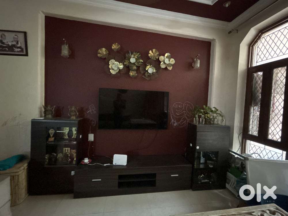 Tv unit in brwon colur with 2 side cabinets