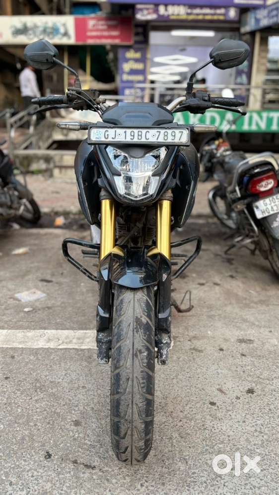 CB HORNET 2.0 2020-11 5000/- RS DP ONLY