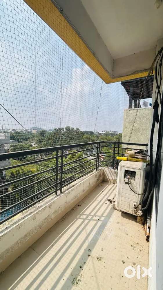 3 bhk furnished flat