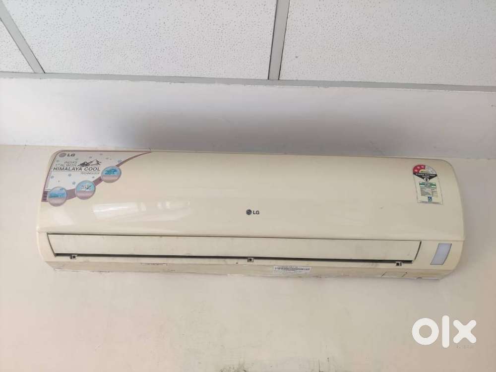 SPLI AC , CASSETE AC , OFFICE FURNITURE AVAILABLE IN SEC-22C , CHD.