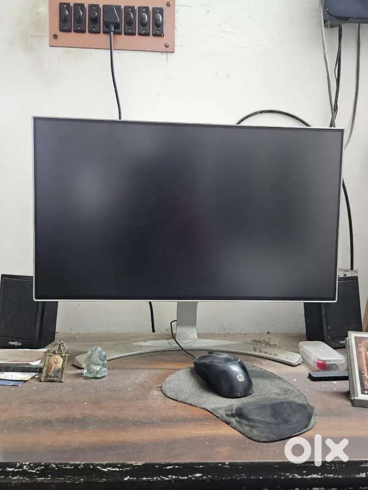 LG ips display desktop 24 inchi